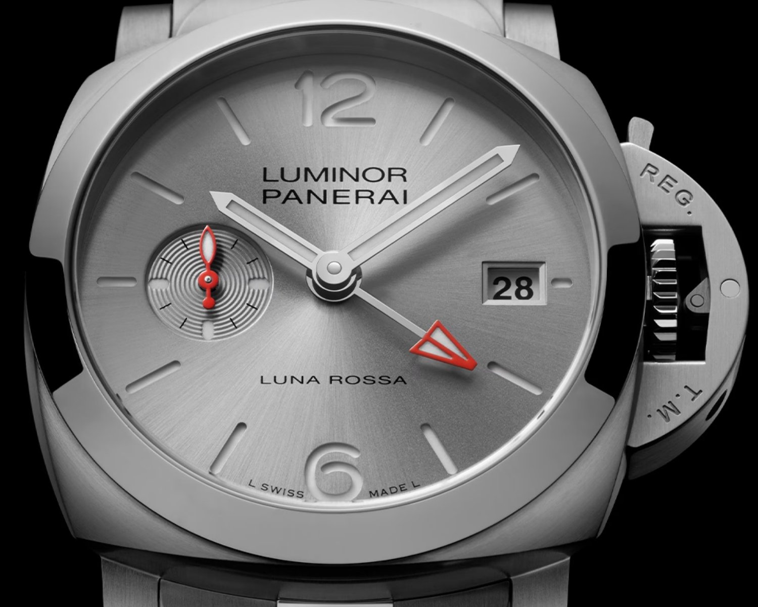 Panerai Luminor Luna Rossa GMT PAM01791